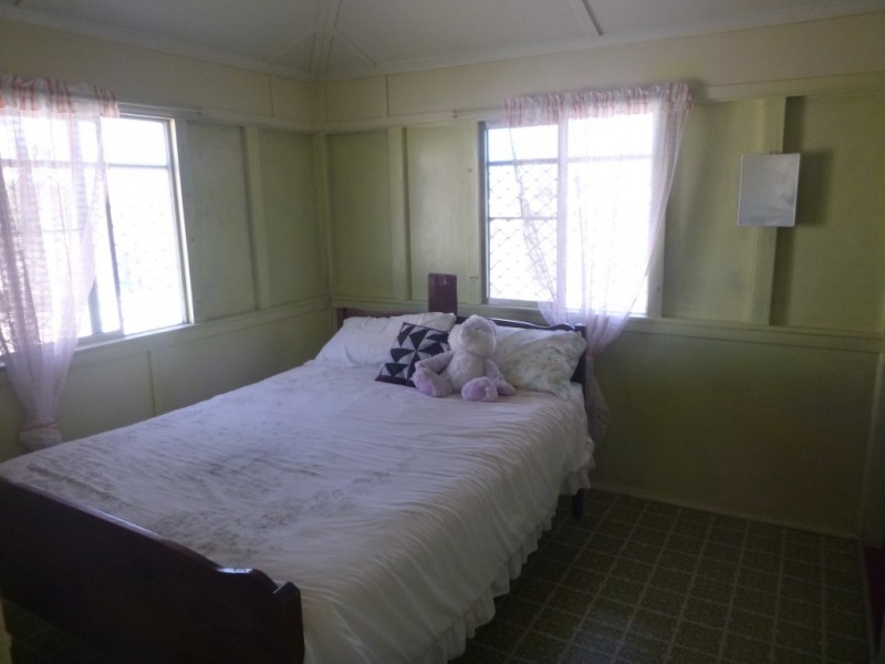 64 Williams Street, Bowen QLD 4805