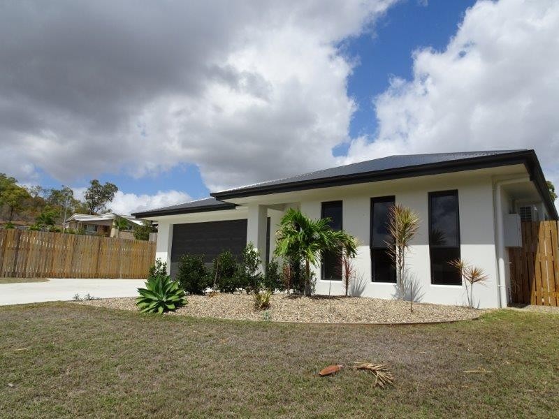 3 Links Road, Bowen QLD 4805