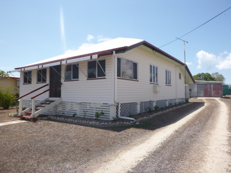 113 Powell Street, Bowen QLD 4805
