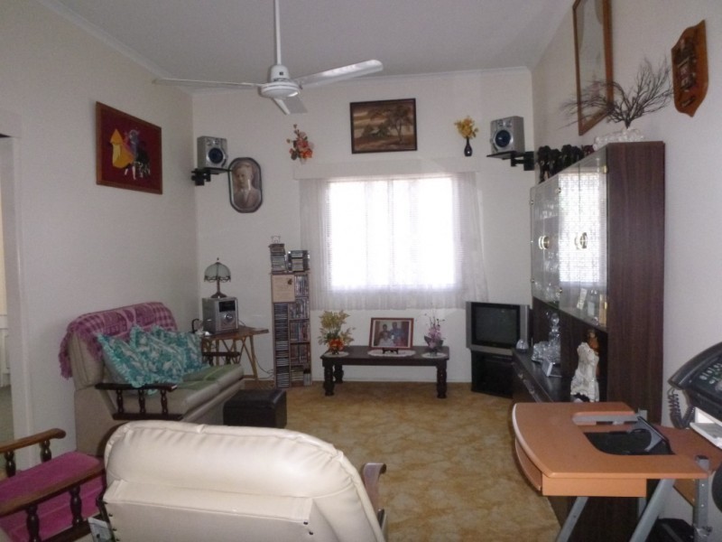 113 Powell Street, Bowen QLD 4805