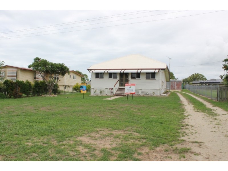 113 Powell Street, Bowen QLD 4805