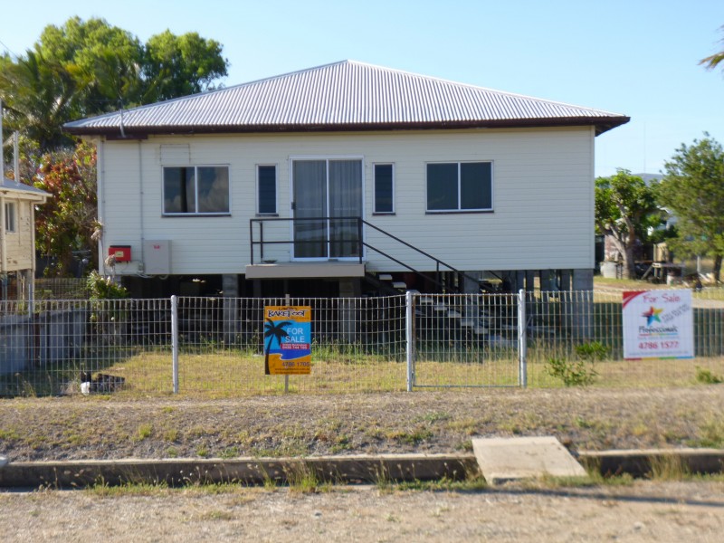 52 Dalrymple Street, Bowen QLD 4805