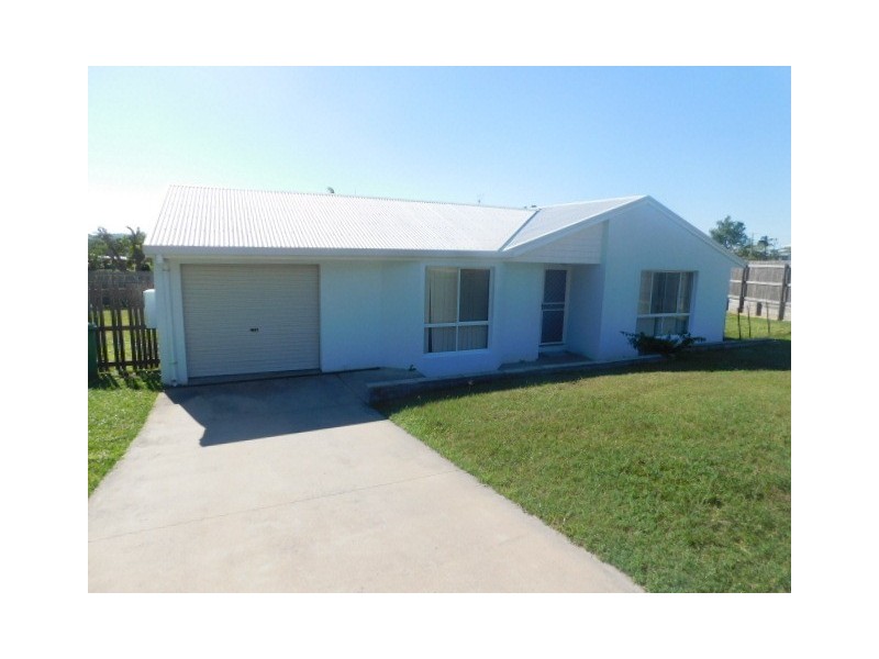 4 Allan Place, Bowen QLD 4805