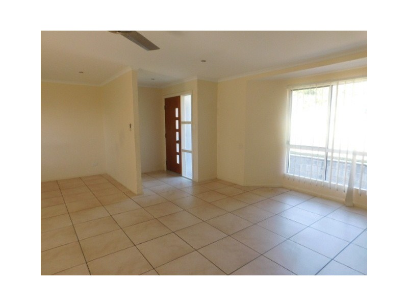 4 Allan Place, Bowen QLD 4805