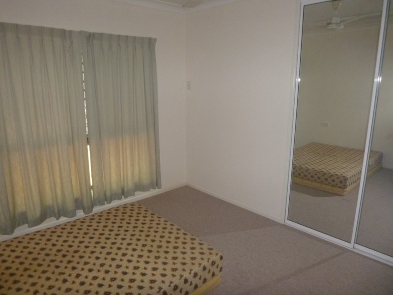 132 Hillview Road, Bowen QLD 4805