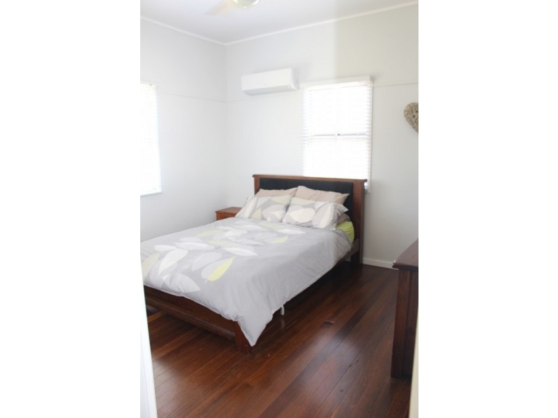 24 Sinclair Street, Bowen QLD 4805