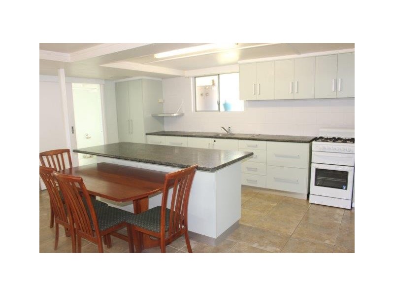 24 Sinclair Street, Bowen QLD 4805