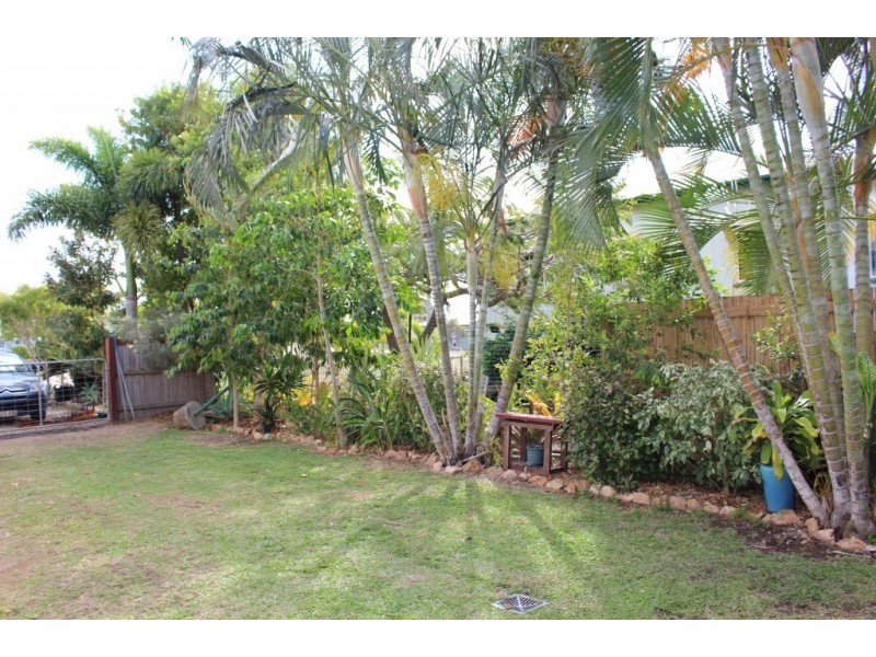 24 Sinclair Street, Bowen QLD 4805