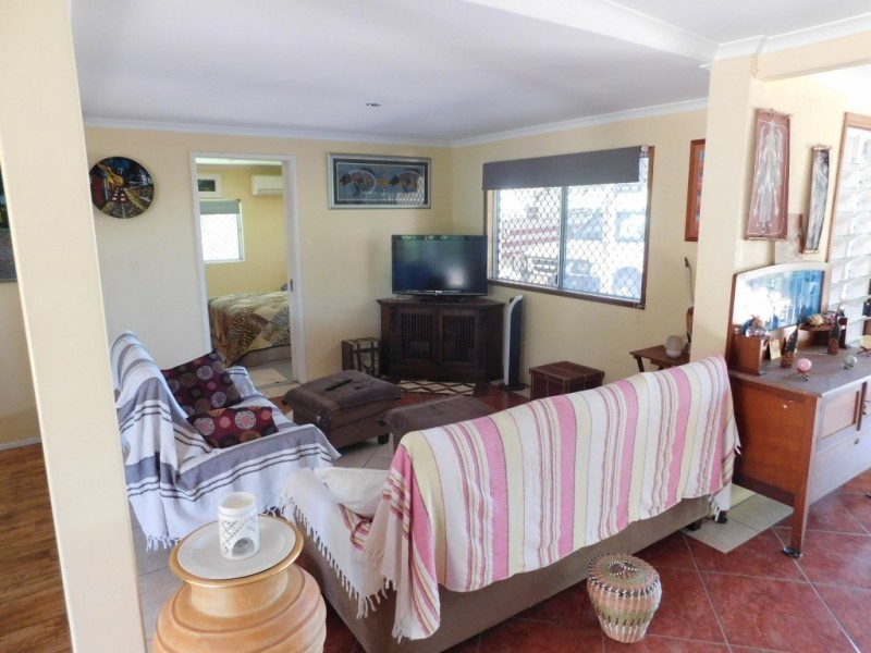 17 Field Street, Bowen QLD 4805