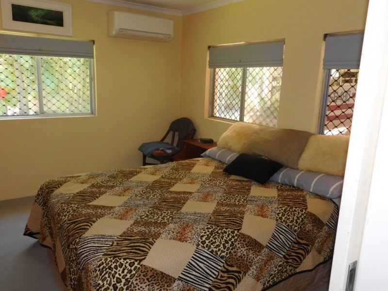 17 Field Street, Bowen QLD 4805