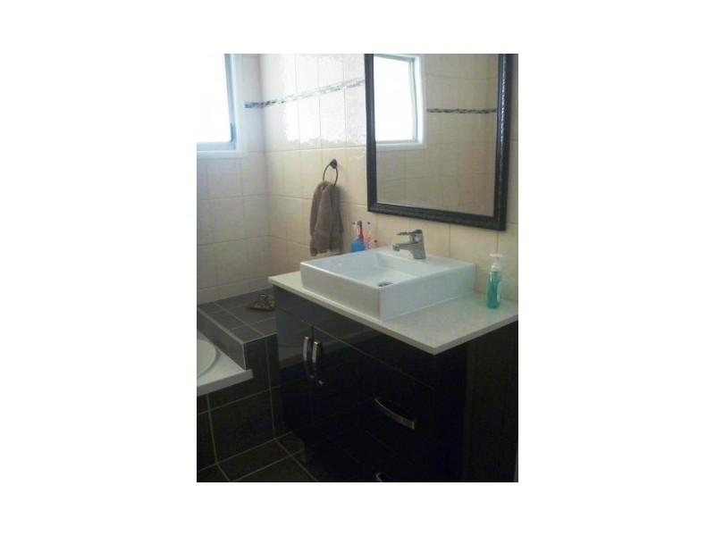 20 West Street, Bowen QLD 4805