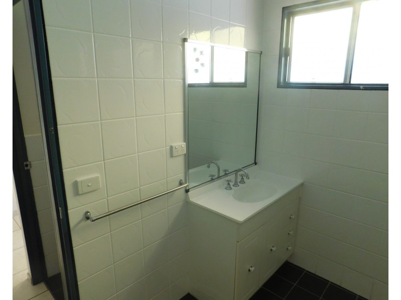 13 Mackenzie Street, Bowen QLD 4805