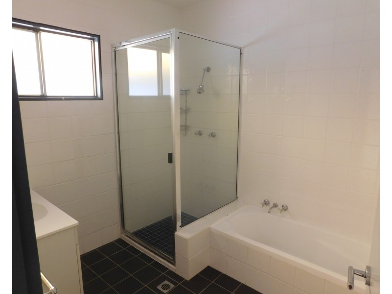 13 Mackenzie Street, Bowen QLD 4805