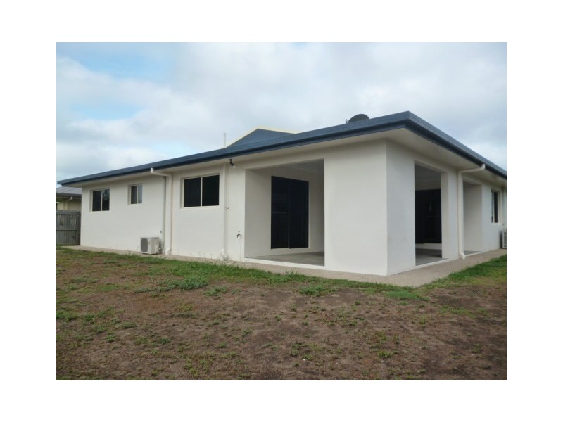 5 Lime Tree Court, Bowen QLD 4805