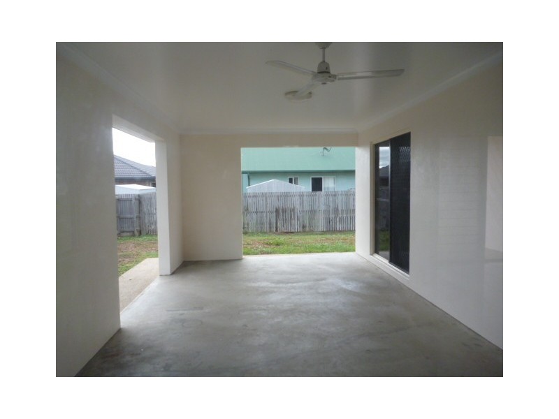 5 Lime Tree Court, Bowen QLD 4805