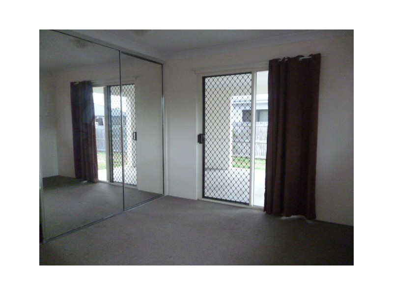 5 Lime Tree Court, Bowen QLD 4805