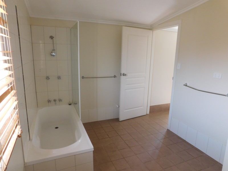 22 Gilbert Street, Bowen QLD 4805