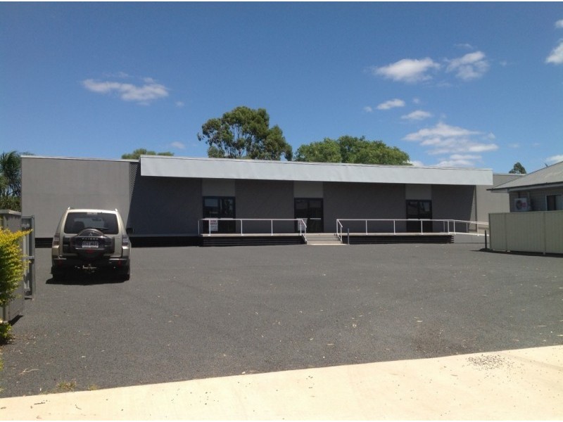 112-114 Drayton Street, Dalby QLD 4405