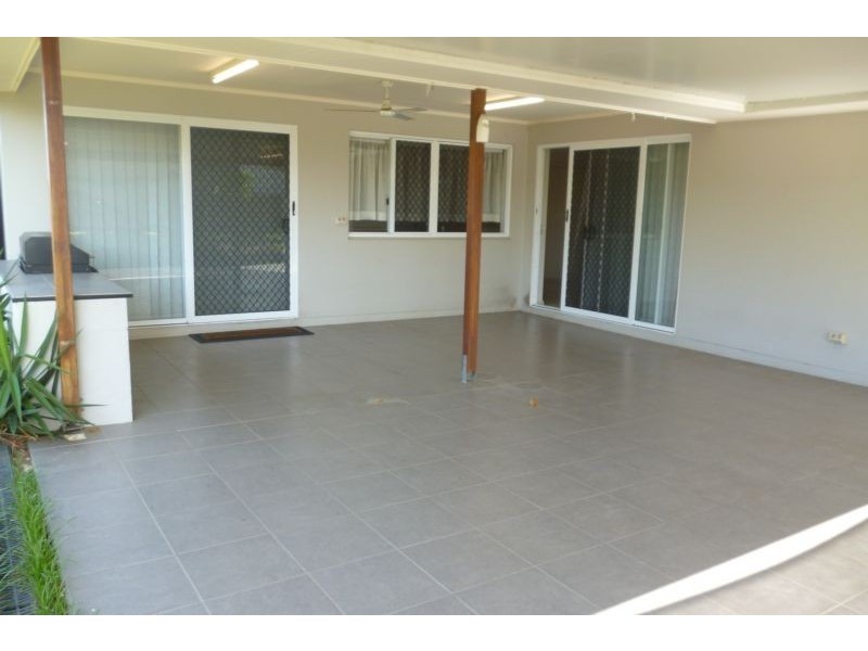 3 Cullen Close, Bowen QLD 4805
