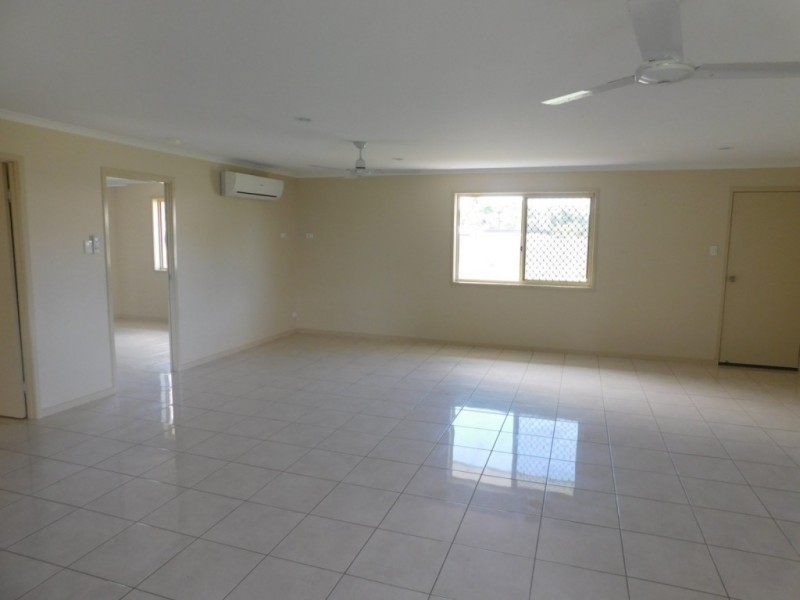10 Tea Tree Close, Bowen QLD 4805
