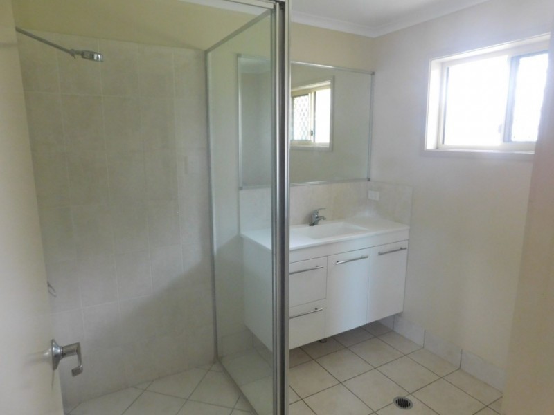 10 Tea Tree Close, Bowen QLD 4805