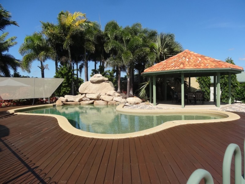 75 Adelaide Terrace, Bowen QLD 4805