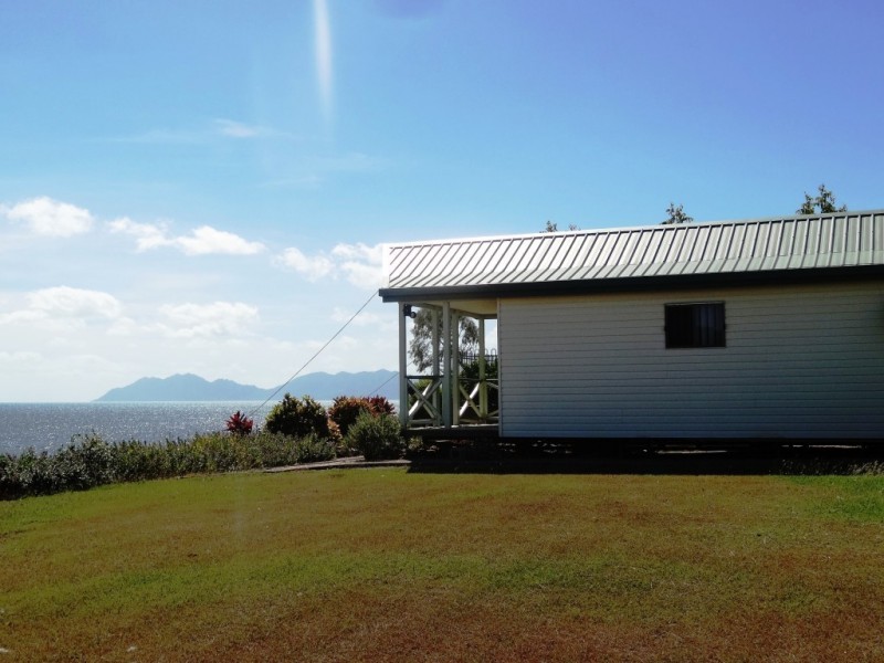 75 Adelaide Terrace, Bowen QLD 4805