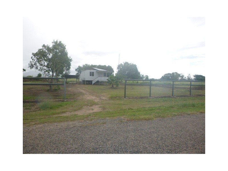 263 Kelsey Road, Bowen QLD 4805