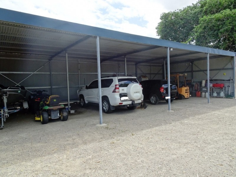 2009 Collinsville Road, Bowen QLD 4805