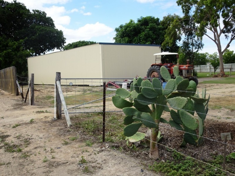 2009 Collinsville Road, Bowen QLD 4805