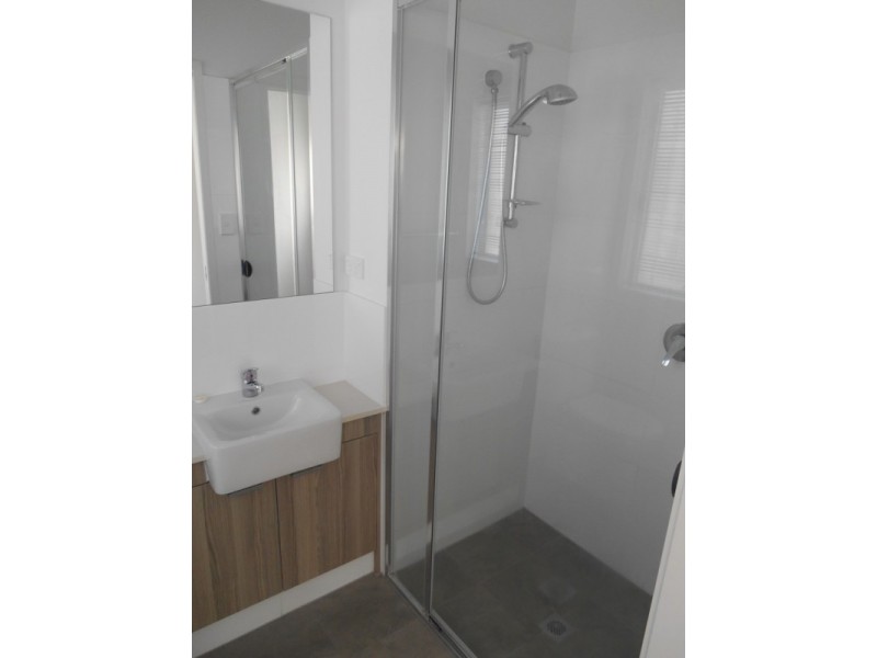 8/10 Williams Street, Bowen QLD 4805