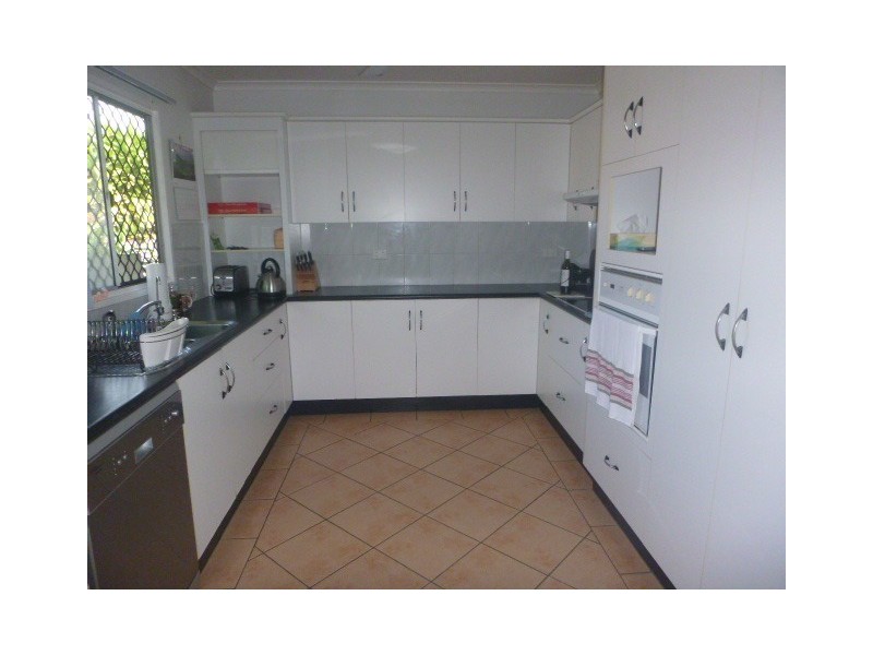 31 Coral Street, Bowen QLD 4805