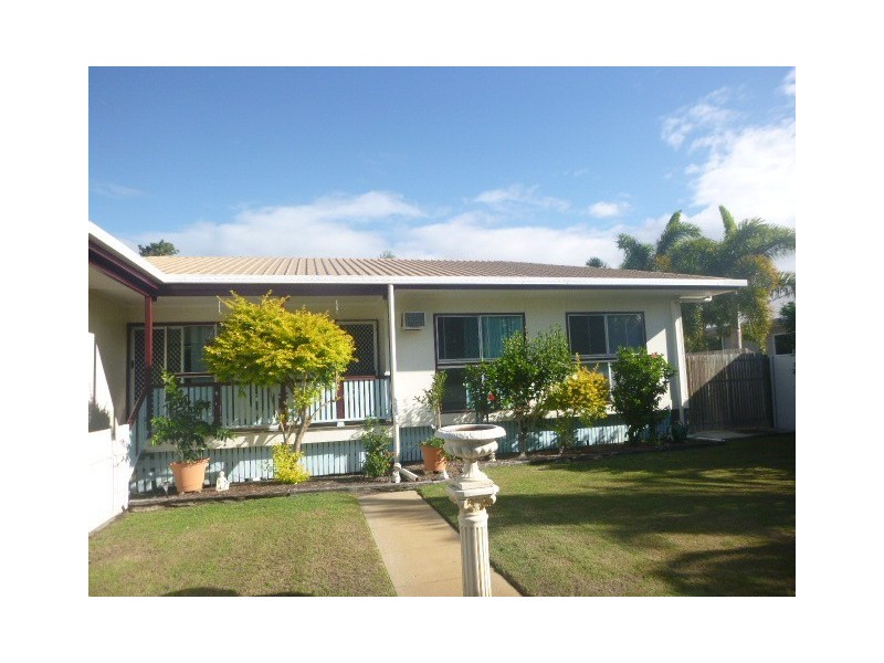 31 Coral Street, Bowen QLD 4805