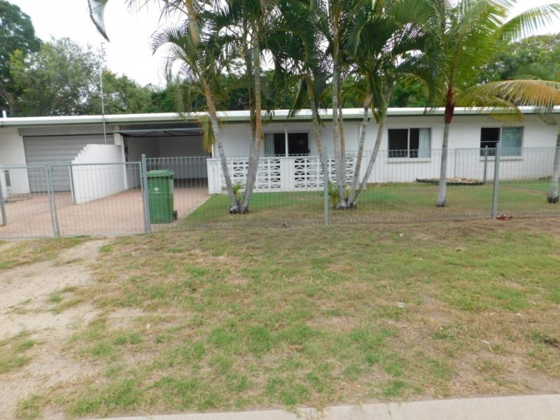 2/91 Horseshoe Bay Road, Bowen QLD 4805