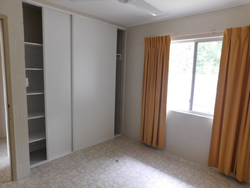 2/91 Horseshoe Bay Road, Bowen QLD 4805