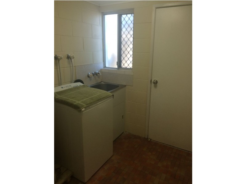 1/121 Herbert Street, Bowen QLD 4805