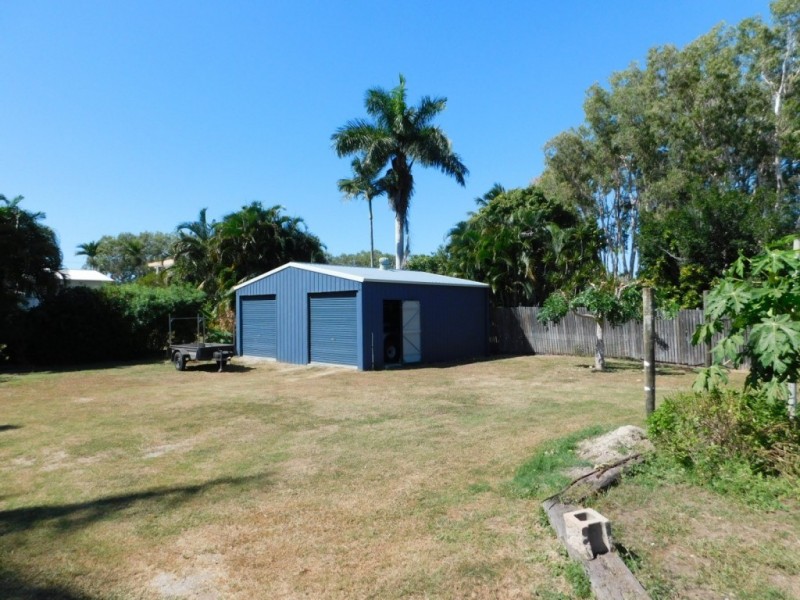 32 Field Street, Bowen QLD 4805