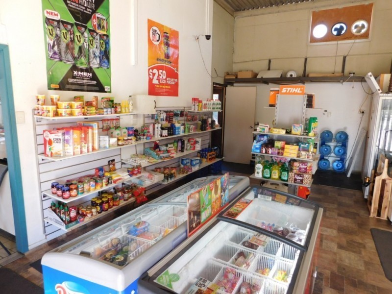 1 Tracey Street, Bowen QLD 4805