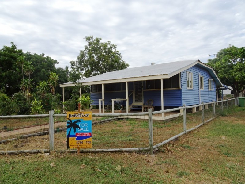 24 Creek Street, Bowen QLD 4805