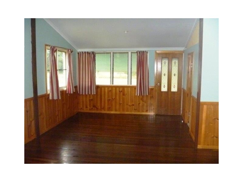 24 Creek Street, Bowen QLD 4805