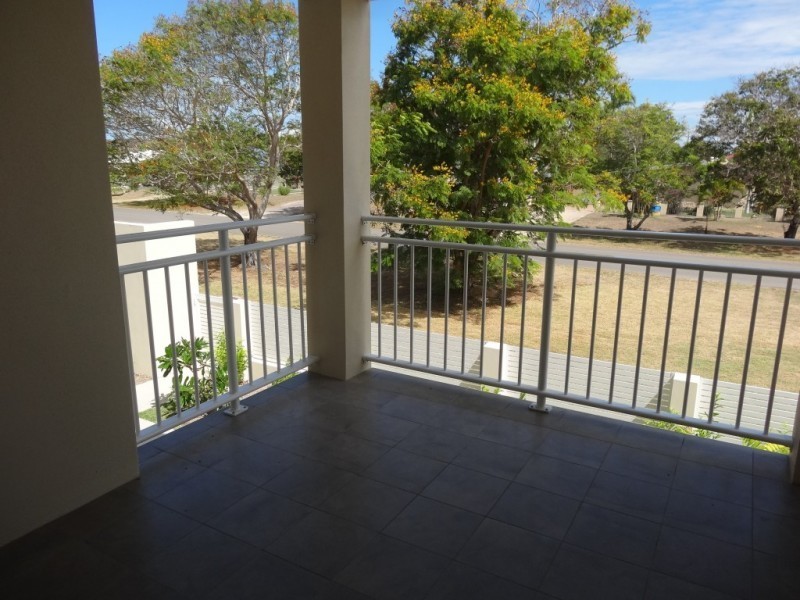 3/10 Williams Street, Bowen QLD 4805