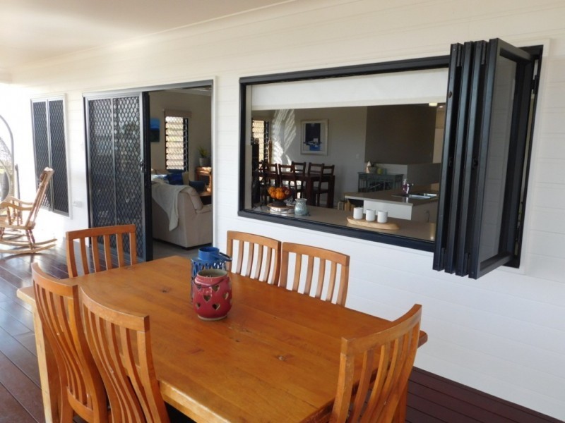 19 Harbour View Tce, Bowen QLD 4805