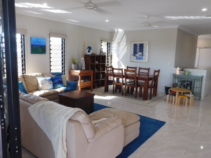 19 Harbour View Tce, Bowen QLD 4805