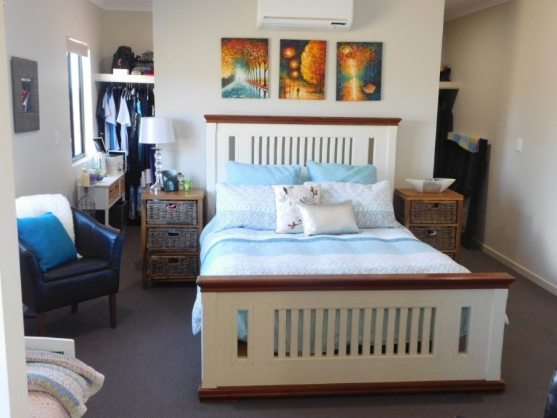 19 Harbour View Tce, Bowen QLD 4805