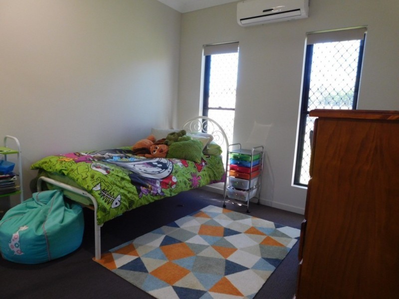 19 Harbour View Tce, Bowen QLD 4805