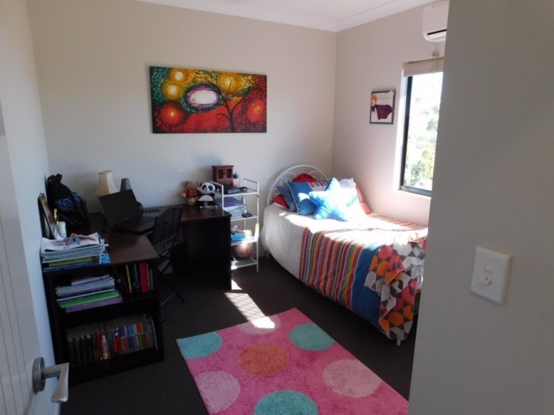 19 Harbour View Tce, Bowen QLD 4805