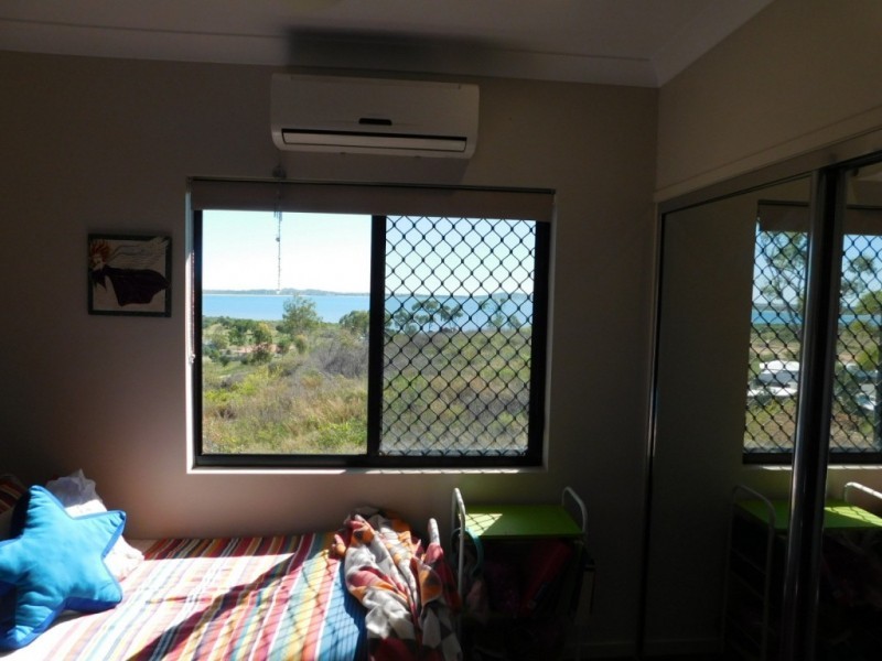 19 Harbour View Tce, Bowen QLD 4805