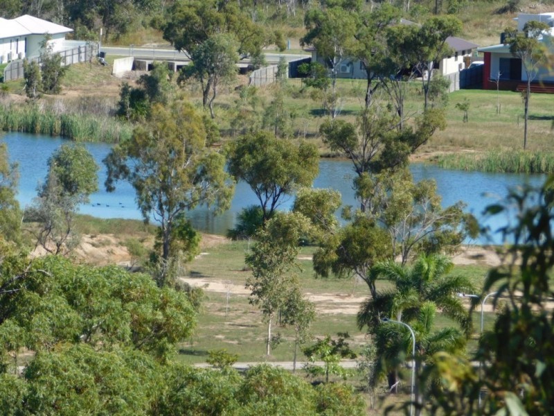 19 Harbour View Tce, Bowen QLD 4805