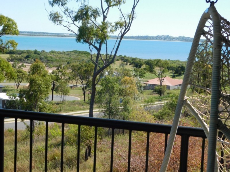 19 Harbour View Tce, Bowen QLD 4805