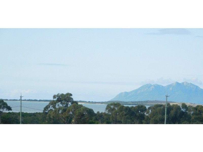 39 Brampton Drive, Bowen QLD 4805